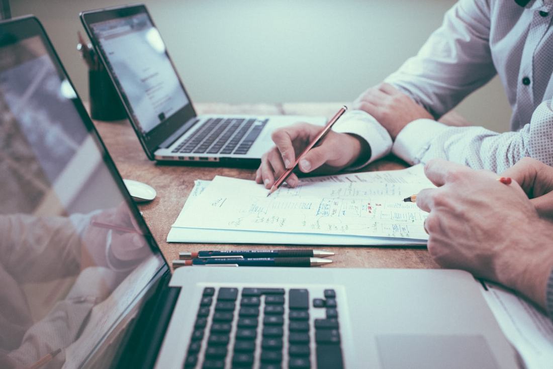 Analyse et préparation de dossiers financiers